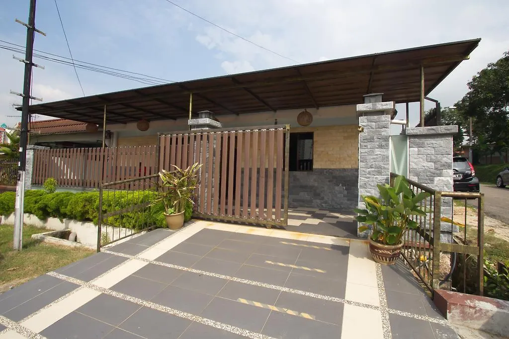 Sk Check In Hotel Johor Bahru 2*,  Malaysia